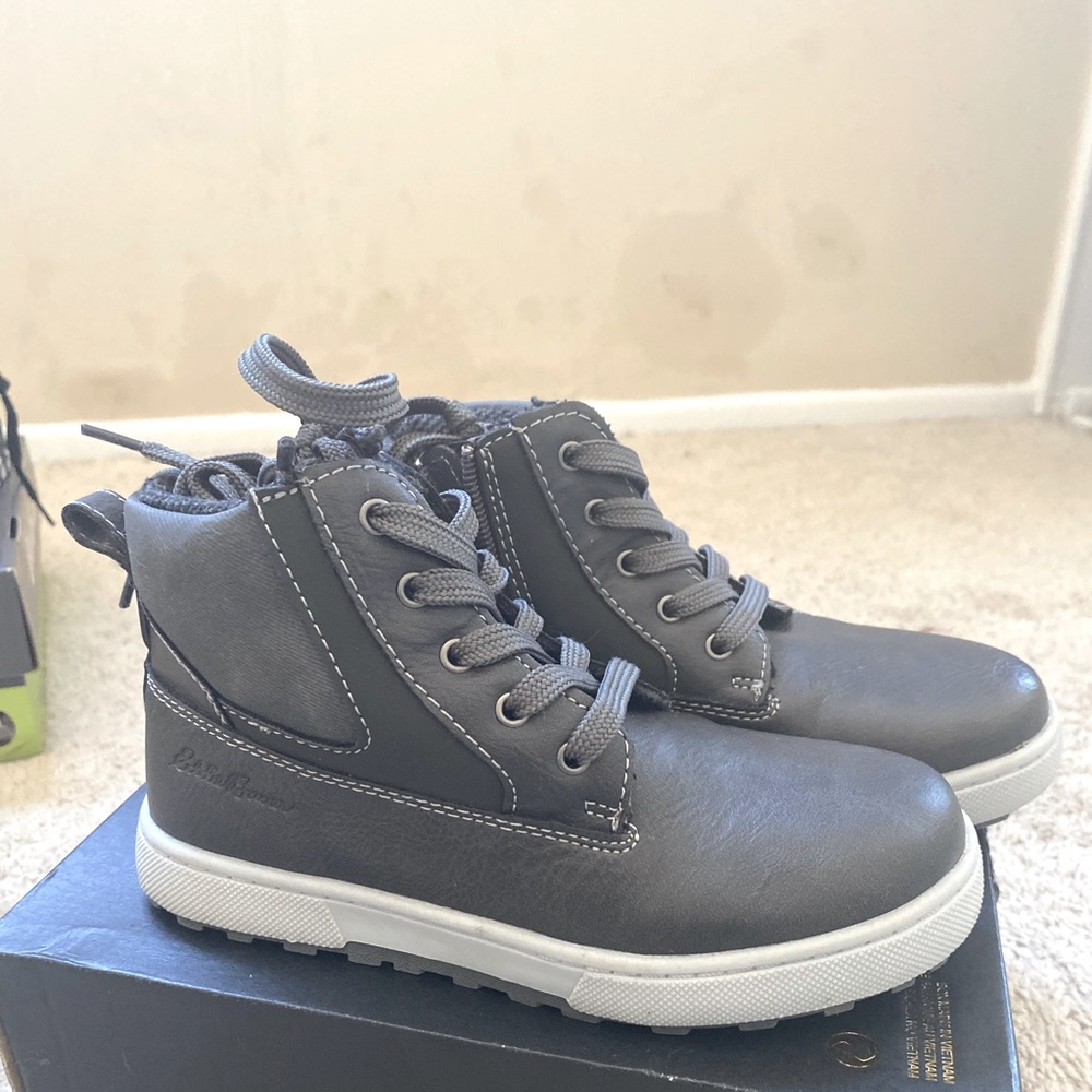 Grey Eddie Bauer boots
